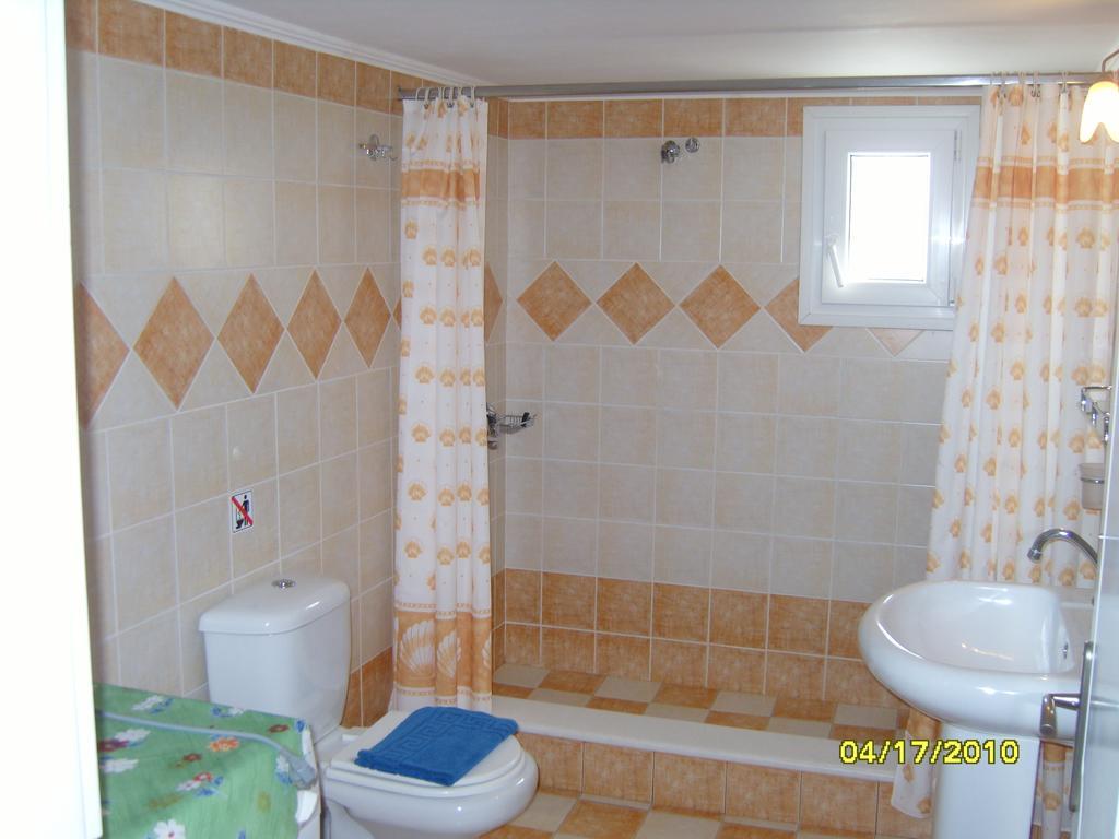 Elisabeth Villas Kerveli Quarto foto